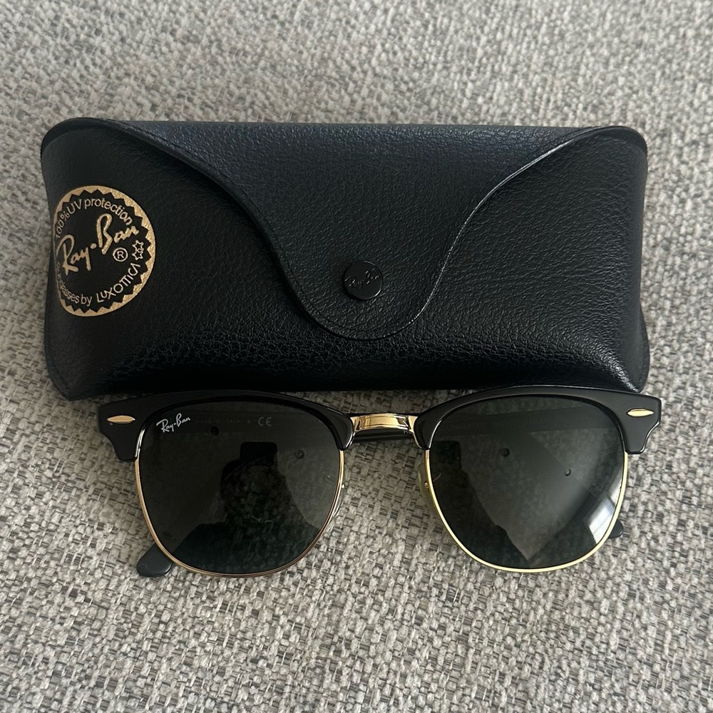 EUC Ray-Ban Clubmaster Sunglasses